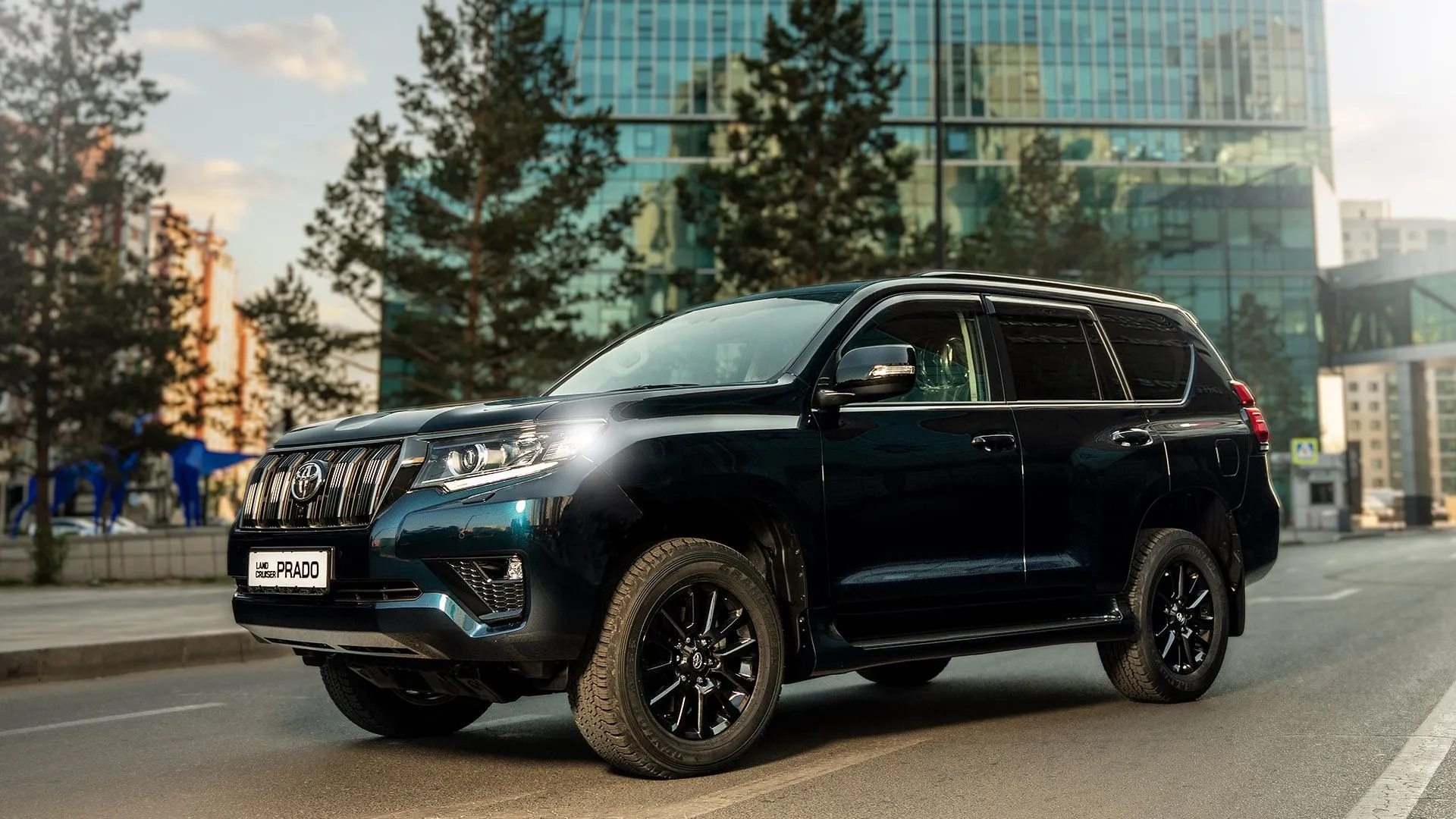 LC PRADO